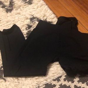 Fabletics Black Cut-Out Seamless Capri Legging